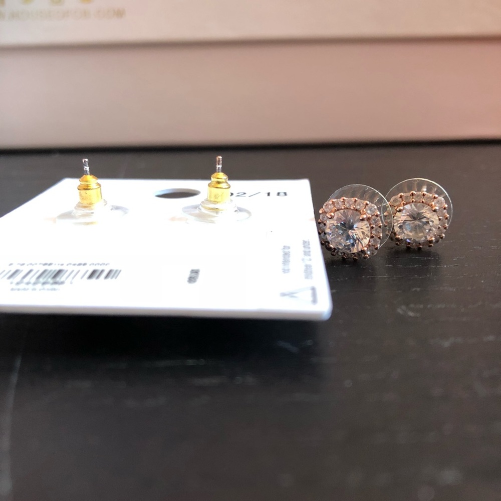 Halo Square Post Back Stud Earrings - Picture 7 of 8